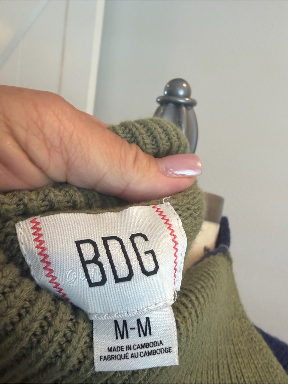 BDG Olive Green & Navy Cropped Colorblock Cardigan - Picture 4 of 4